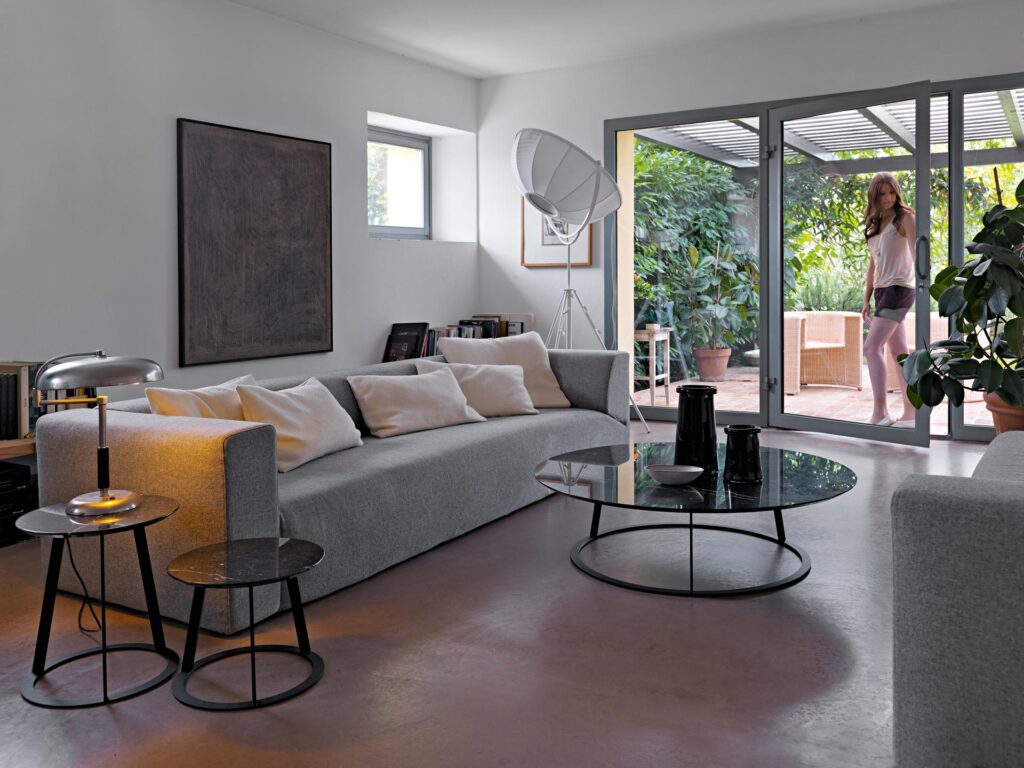 homes summer house 00